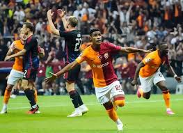 OD体育视角：热德松·费尔南德斯的漂泊之路与转会背景- OD体育