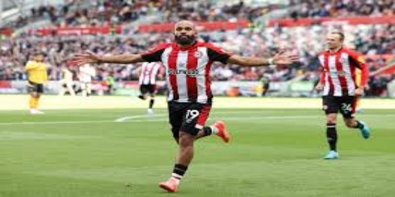 曼联锋线重组与战术布局- OD体育